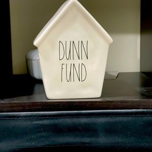 Brand New Dunn fund money bank